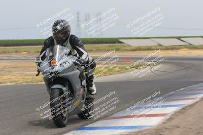 media/Jul-23-2023-TrackDaz (Sun) [[5bdcf0335d]]/Group A/Wheelie Bump (2pm)/